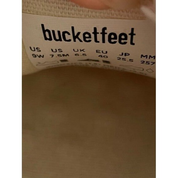 Bucket Feet Lip Service Print Slip On Shoes - Picture 9 of 9